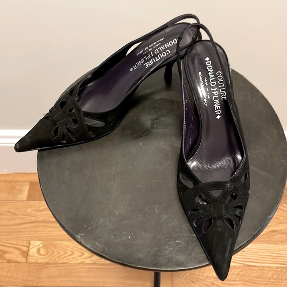 Donald Pliner Couture black suede slingbacks size 6
